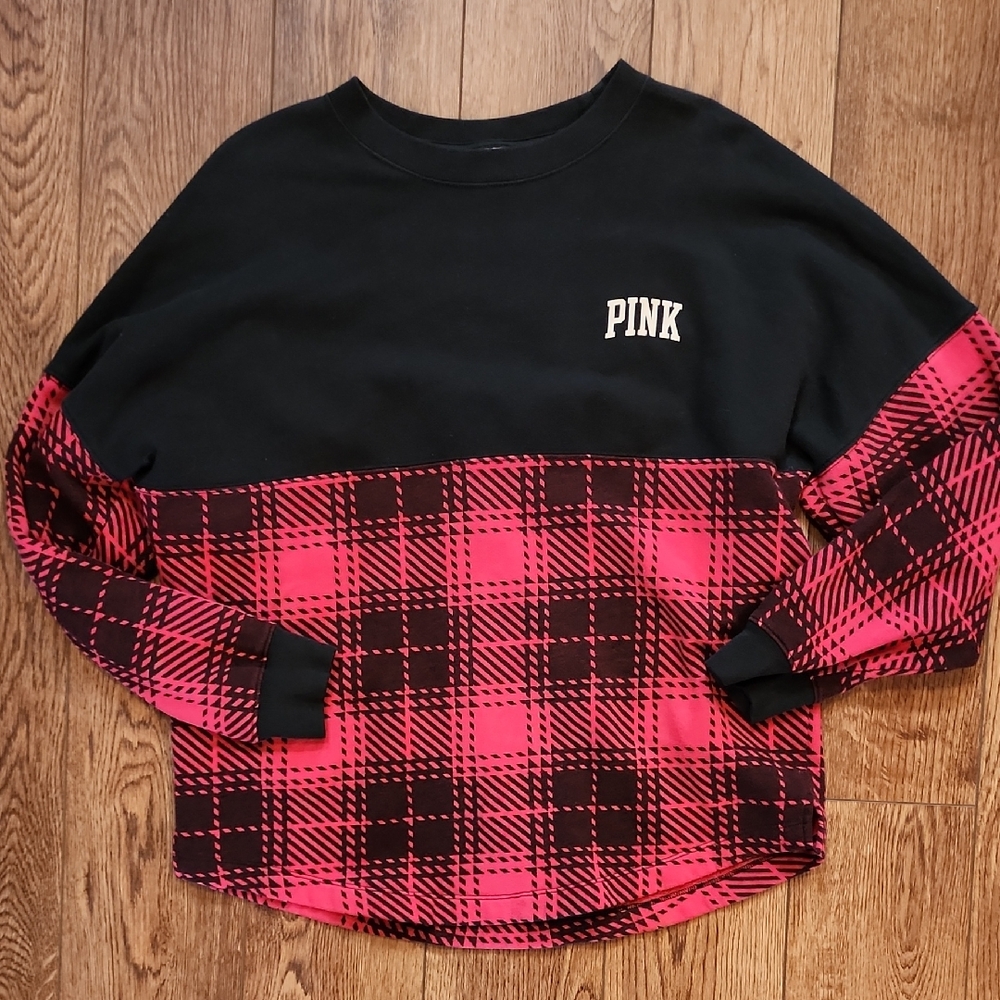 PINK Victoria's Secret Black and Red Plaid Varsity Sweater Y2K - Medium